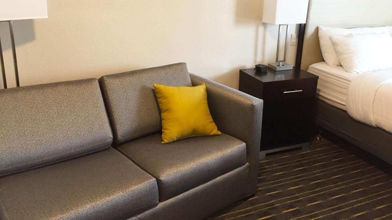 Comfort Inn & Suites Tigard Near Washington Square Esterno foto